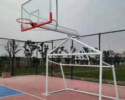 笼式足球门